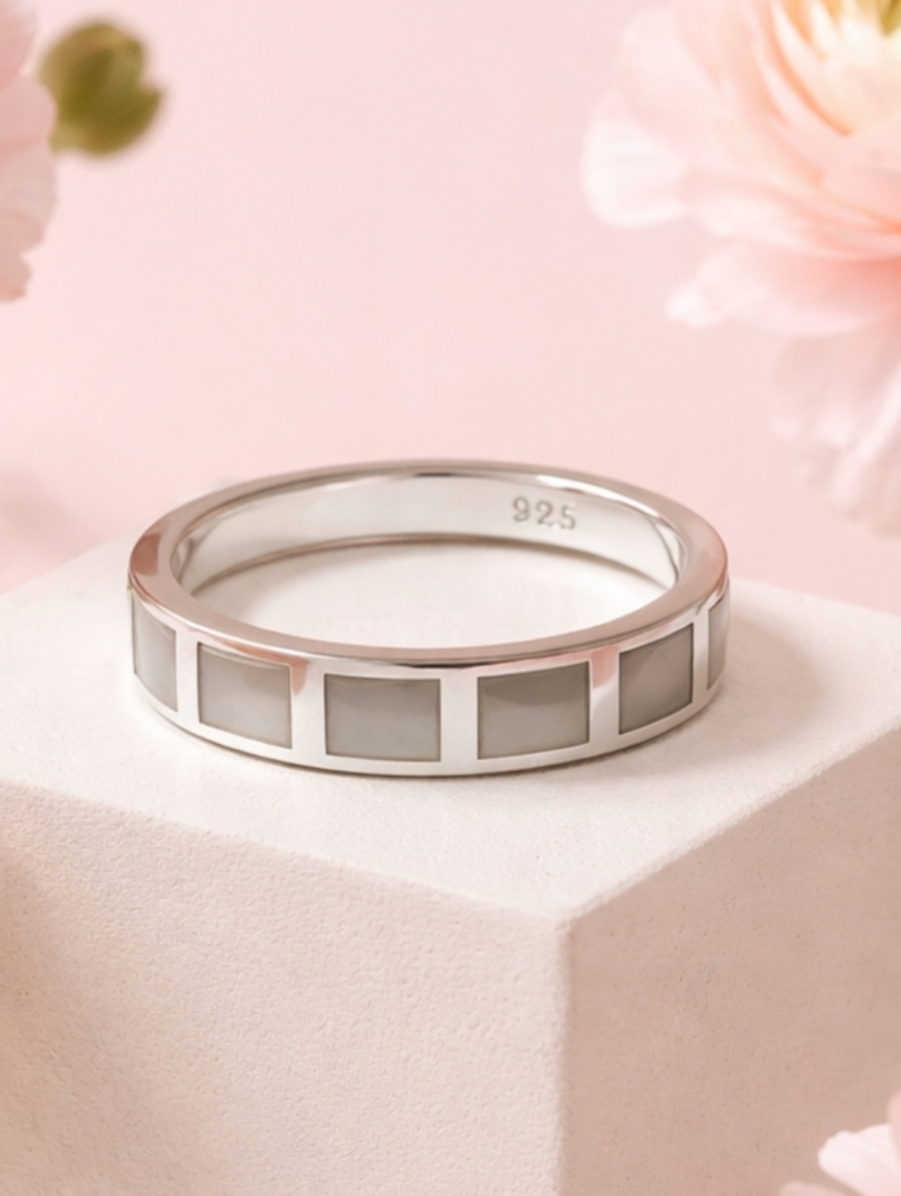 New - 925 Sterling Silver 5 Bar Mother of Pearl Ring Size 8